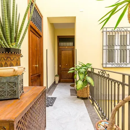 Casa Carlotta *